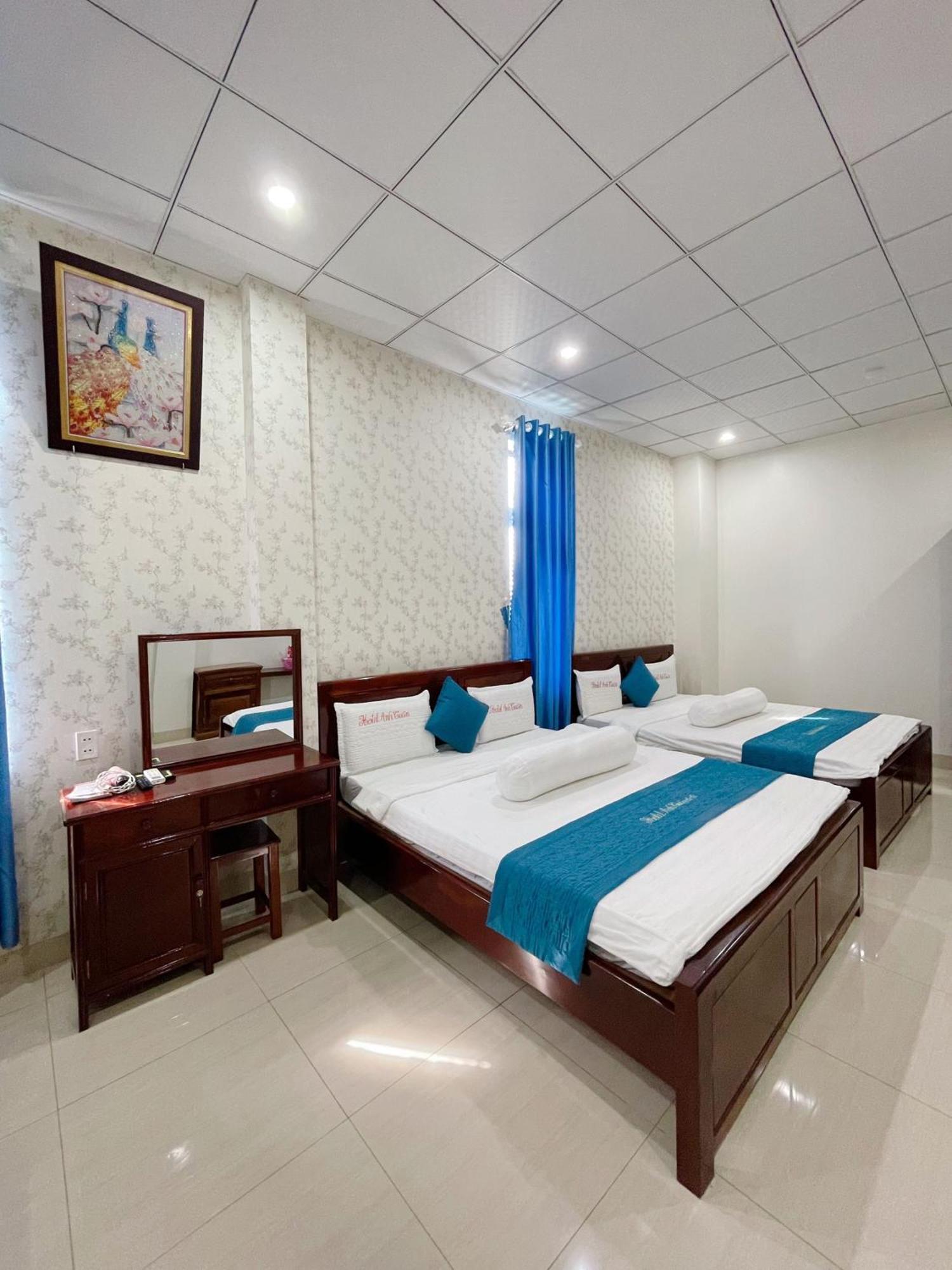 Anh Tuan Hotel & Coffee - Pleiku, Gia Lai Εξωτερικό φωτογραφία