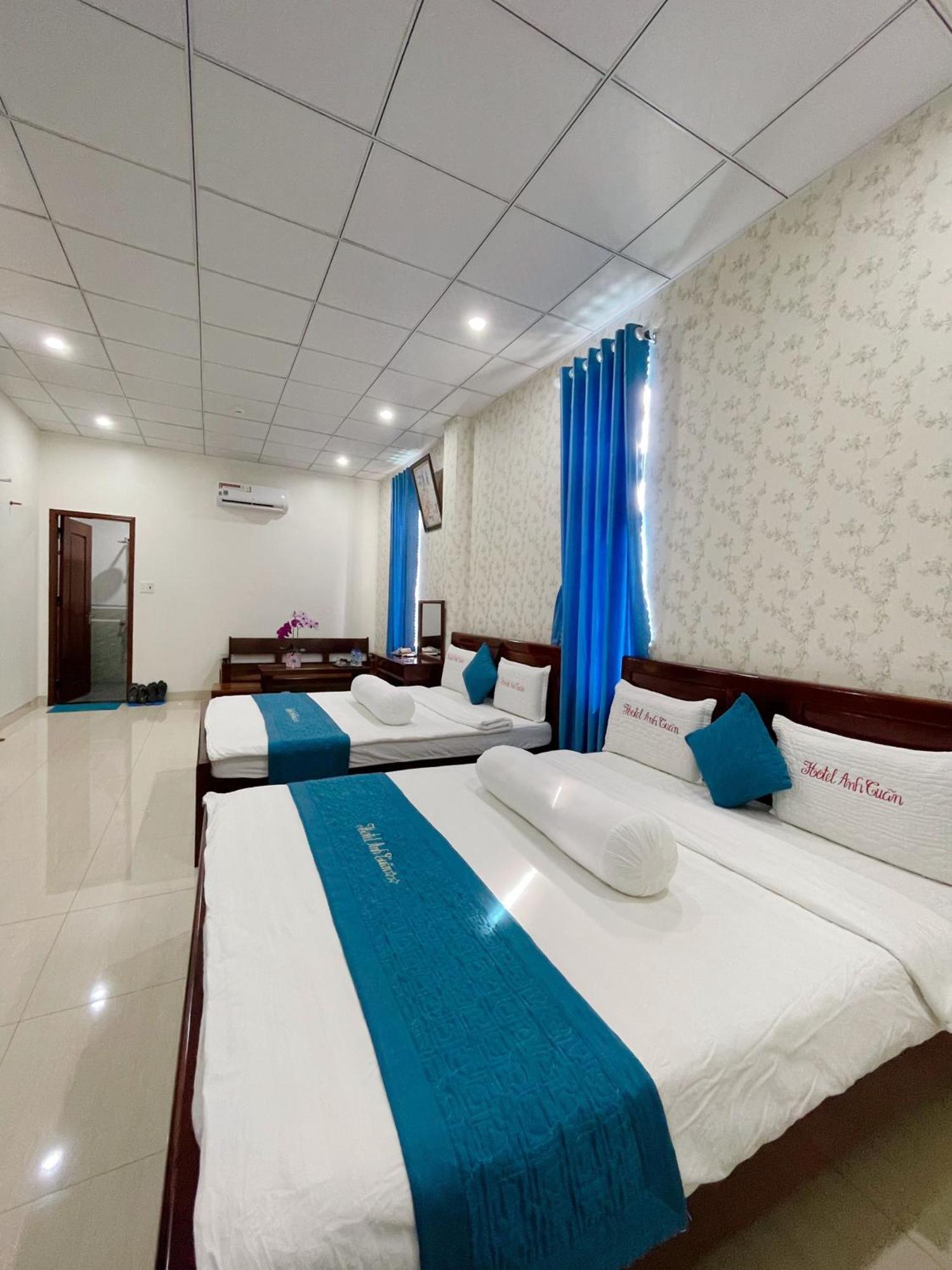 Anh Tuan Hotel & Coffee - Pleiku, Gia Lai Εξωτερικό φωτογραφία